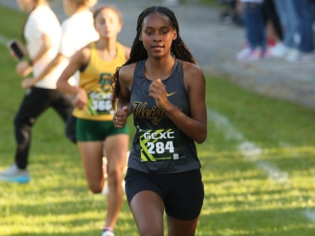 Thompson Places Third, Sets School Record at Pat Richie Invite