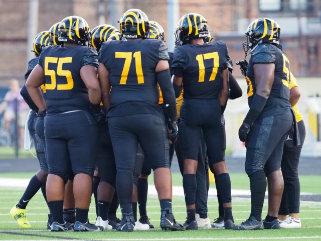 Football vs Chardon - Game Notes, Ticketing & Stream Info