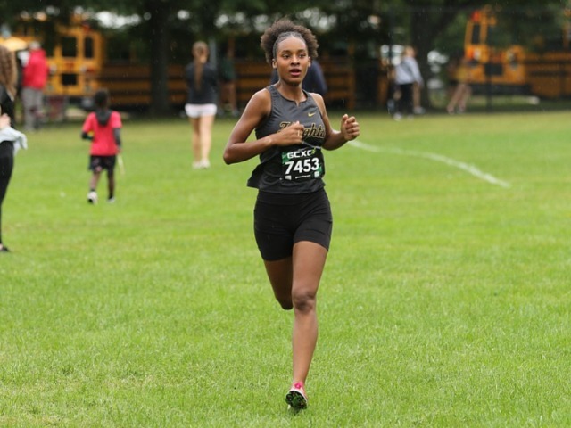 Thompson Wins GCC Cross Country Title