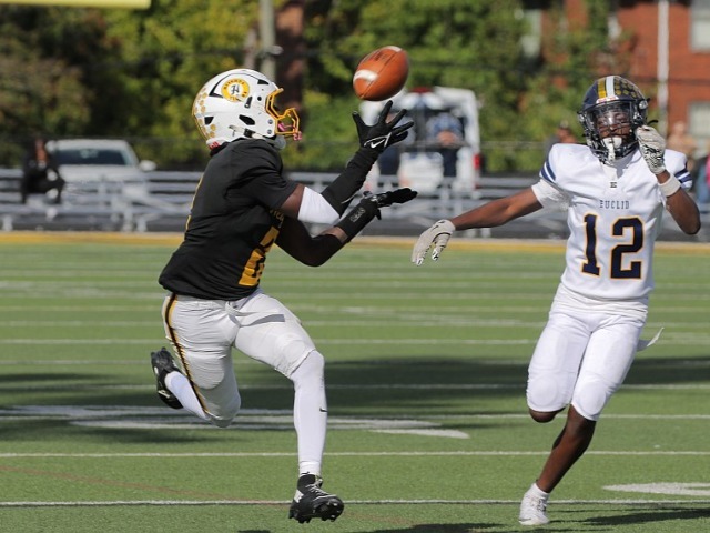 Karen Battle Named Week 9 Coach of the Week