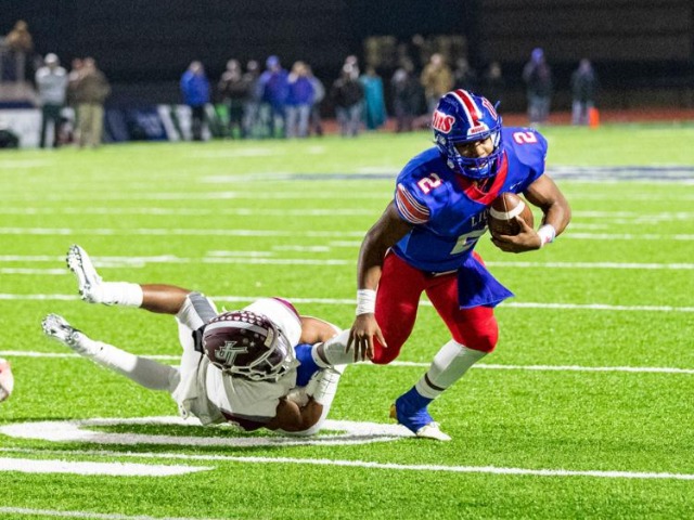 Moore's Daniel Hishaw named District 6A-I-2's MVP