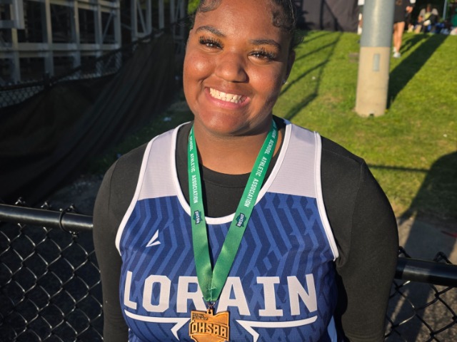 Lorain Track Titans Continue to Grow at Oberlin College