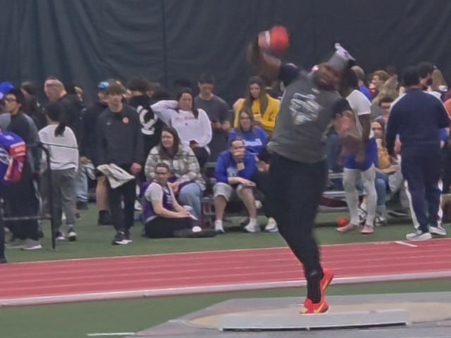 LHS Boys Basketball at Amherst (12/23/25)