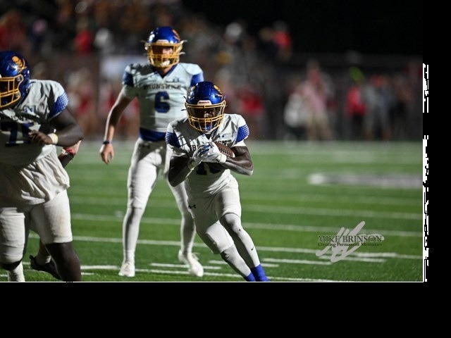 Pirates pour it on thick, rout Lakeside-Evans 