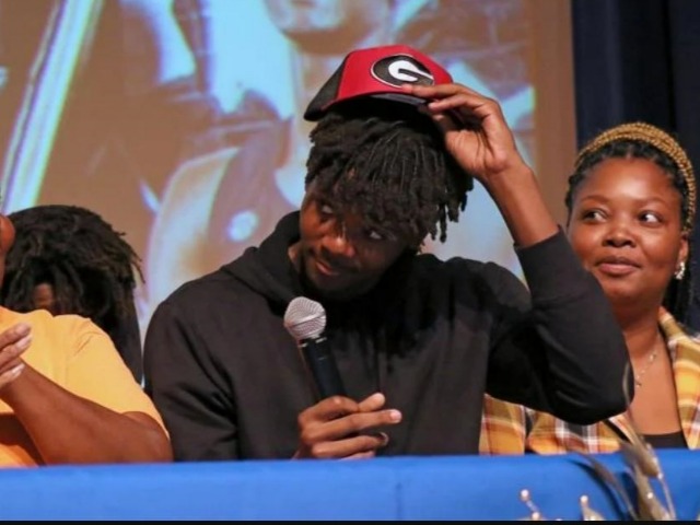 Rankin to Dogs, Gray to Owls for track and field