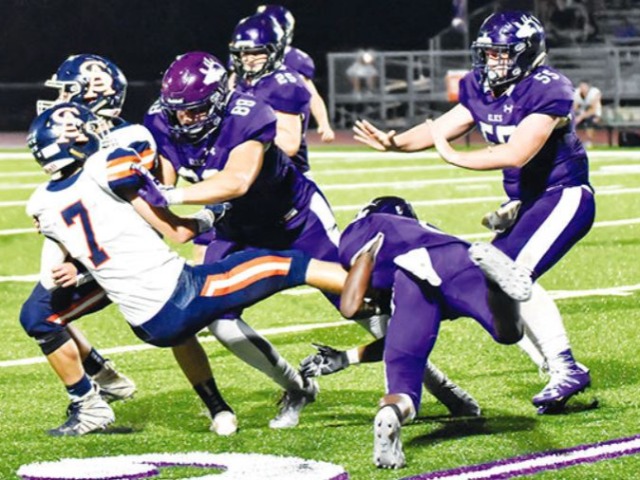 Elks dominate Subiaco Academy 58-12