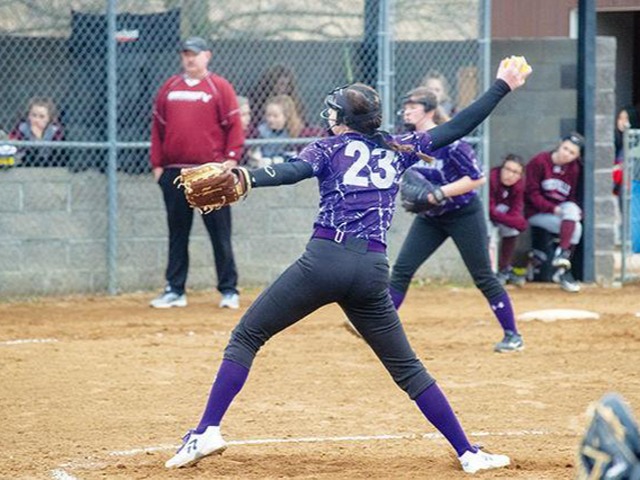 Reed carries Lady Elks to victory over Huntsville