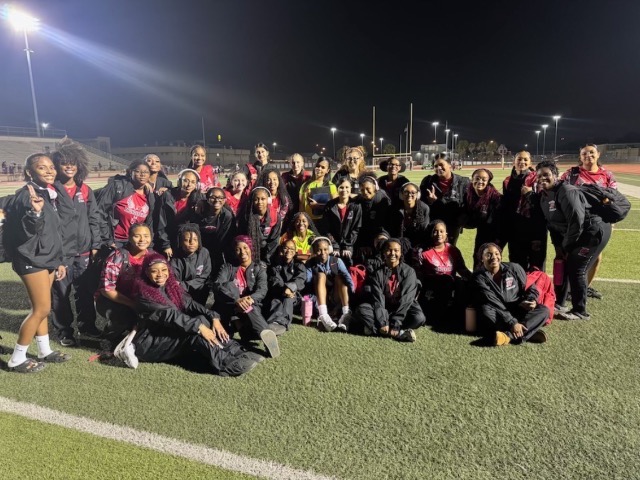 Wagner Track Teams Triumphs at Edgewood Relays