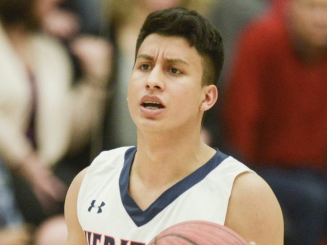 Rodriguez, War Eagles communicate through hoops