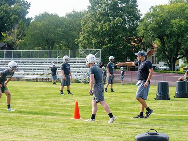 Eagles begin fall football practice