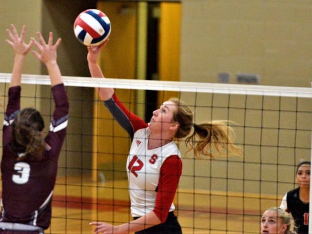 Johnson Lifts Sonora to Flying Start in Home Tourney