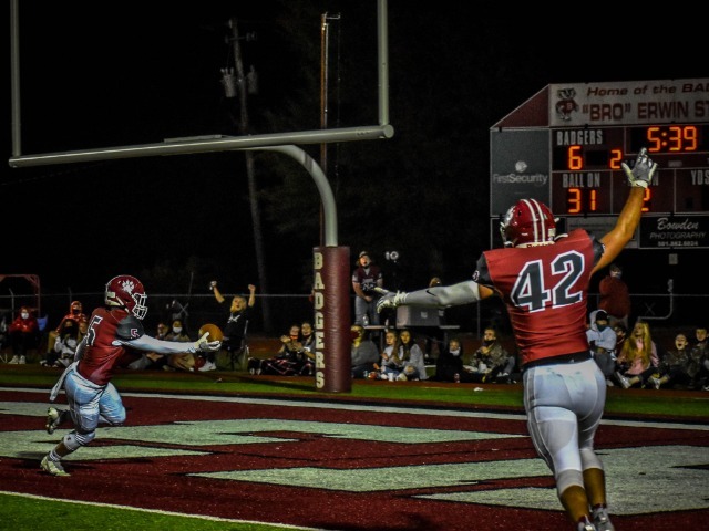 Badger Football Stops the Red Devils on Homecoming!