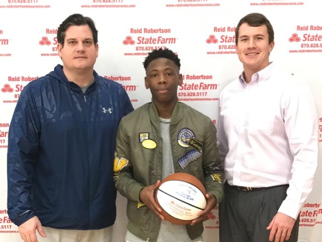  Dee Williams selected as State Farm Player Of The Week! 