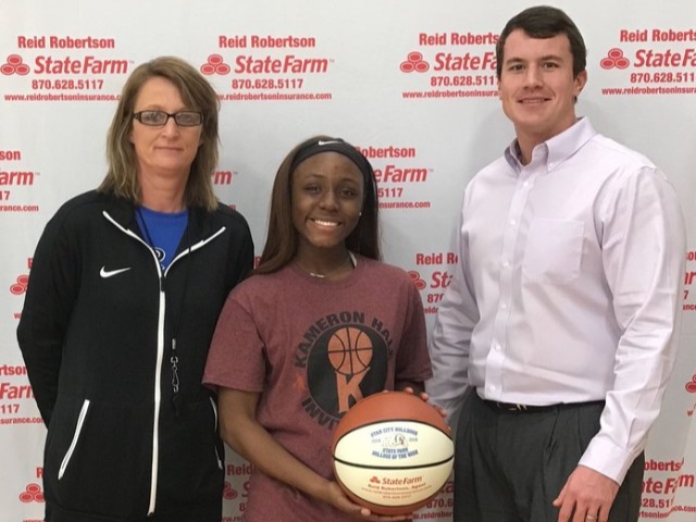 Janiya Johnson Selected player of the week for the Lady Dogs