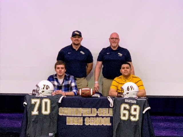 Football Players Sign NLI