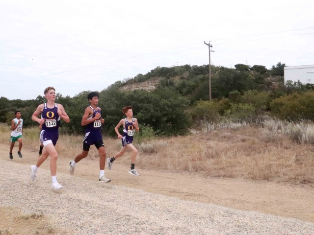 OHS Cross-Country gears up for district at Sonora