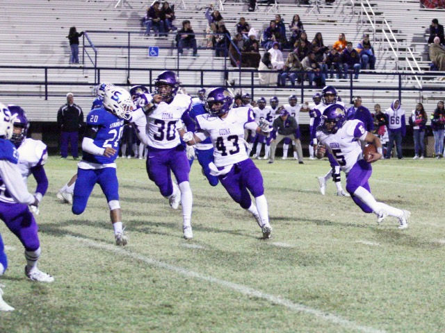 Lions make statement comeback in district win over Stamford