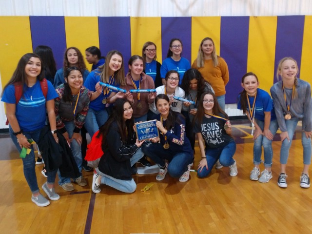 OMS 8th Girls Win Reagan County Meet