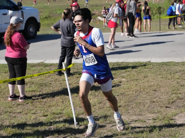 Wildcat JV Boys XC Battles Course at Pro-Fit Last Chance Invitational
