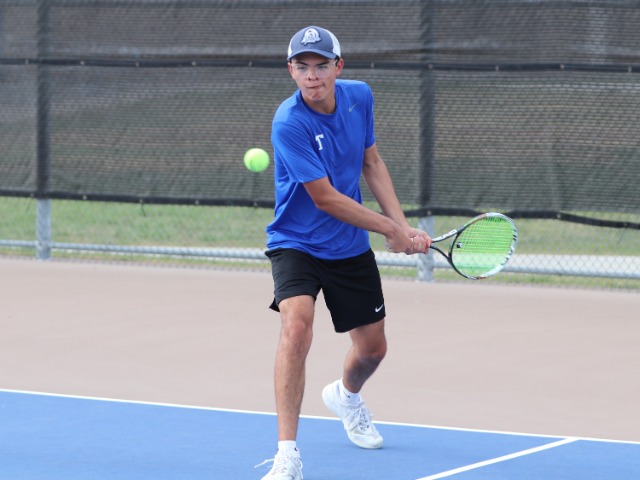 Wildcats Dominate Killeen High in 20-1 Tennis Victory