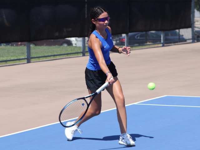 Wildcat Tennis Fires Up Fall Season with Back-to-Back Victories