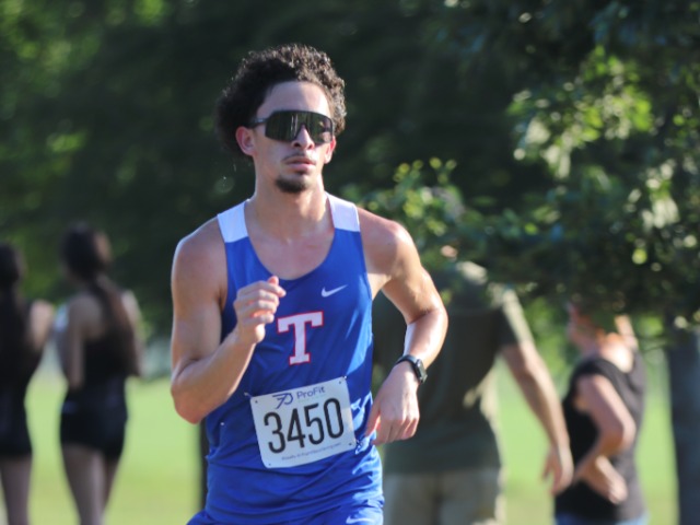 Tools takes silver, Wildcats 3rd at Kiwanis Meet