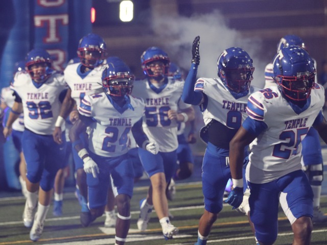 Season Opener Ticket Information: Wildcats Set to Clash with Georgetown Eagles under Friday Night Lights
