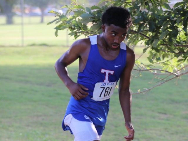 Vargas Shines in Top 10 as Temple Wildcats Open Cross Country Season at Lions Park