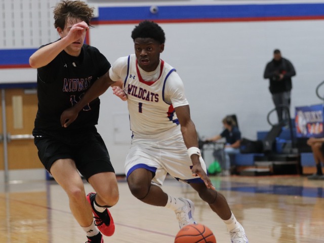 Temple swimmers move on to regionals