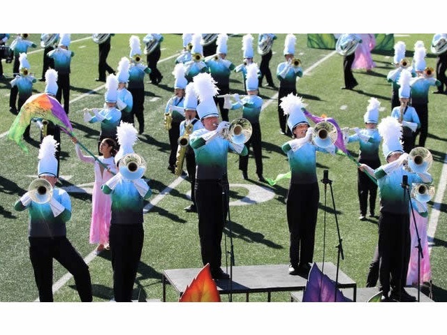 Waxahachie HS band marching to state