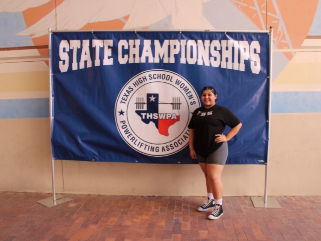 Image for Brazosport's Thalia Pina Competes at State Powerlifting Meet