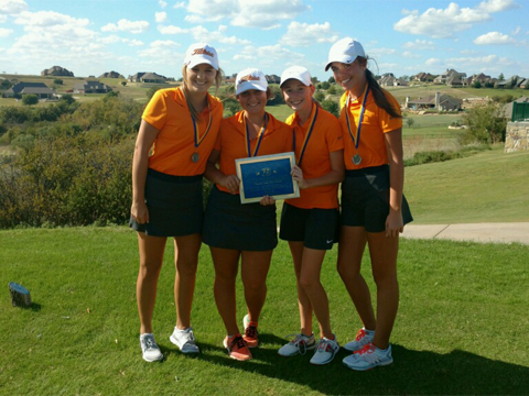 Girls Varsity Orange Golf finishes 2nd