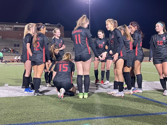 Winning streak moves girls soccer into District 2nd place