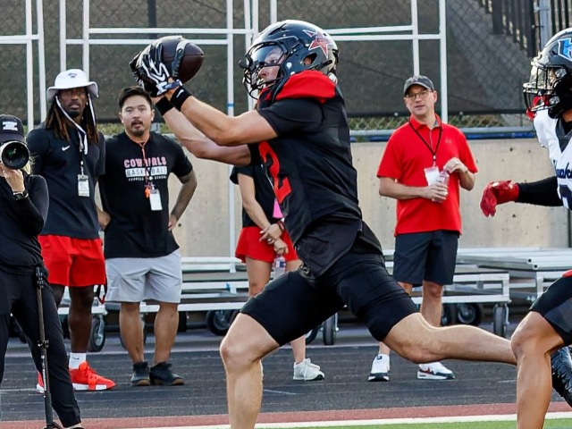 Defense, Big Plays Lead Cowboys Past Hebron in Season Opener