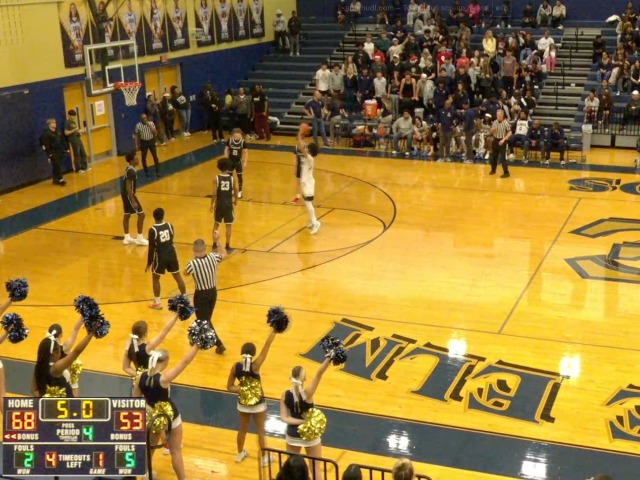 Cowgirls Place 1st at Santa Slam