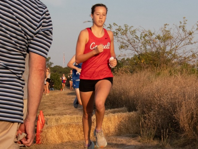 Coppell Girls Cross Country Competes at Greenhill Luke's Locker 6-Mile Relay