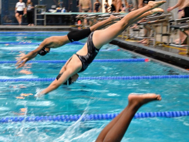 Coppell Cowboys Varsity Defeats Rockwall in Low-Scoring Affair