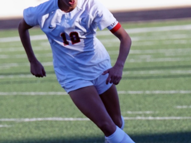 Cowgirl Soccer draws against Hebron