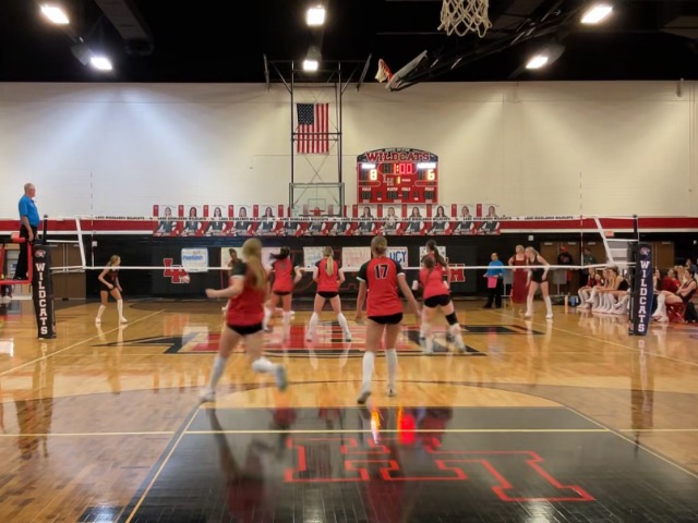Cowgirls Fall to Lake Highlands in Close District Match