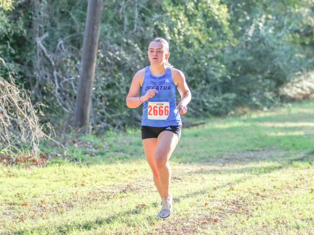 7-4A XC: Nicks runs away with gold, leads Decatur girls to title