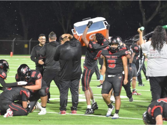 Fort Worth Diamond Hill-Jarvis football snaps 47 game losing streak to start 1-0