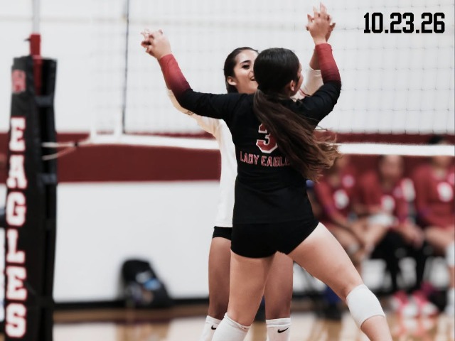 DHJ Volleyball Finishes with a Win