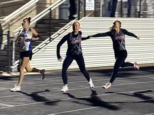 Argyle Varsity Swim Team Shines in Season Opener