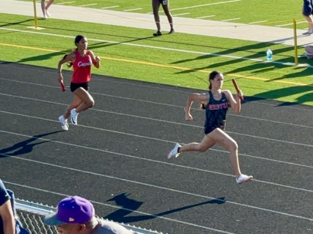 Lady Eagles Compete in Region 1-5A Track and Field Championships