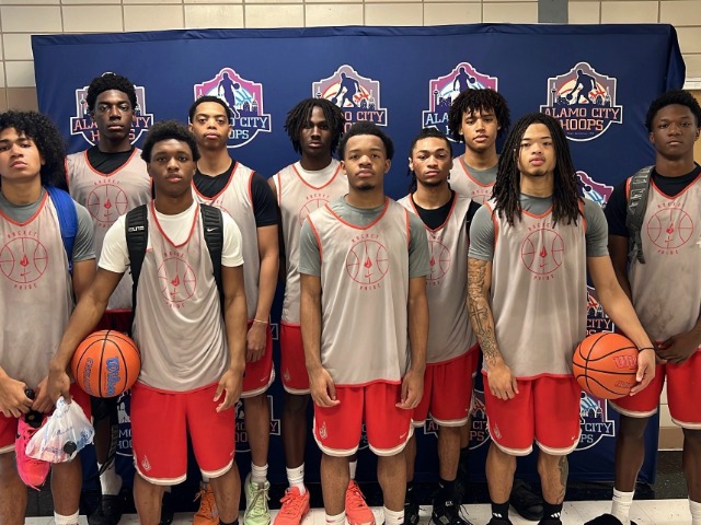 Rocket Basketball Starts Fall Off Strong!