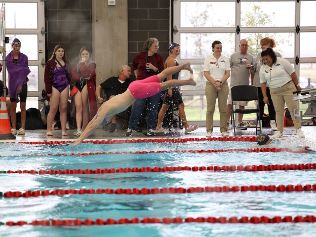 Senior Swimmer Breaks Record at Regionals