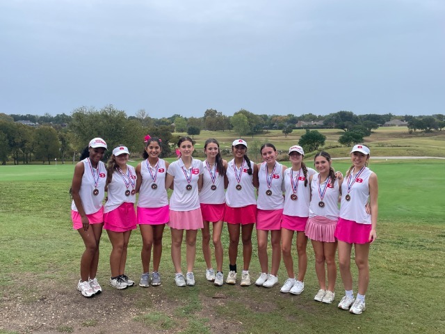 Girls Golf place 1st and 2nd at the Halloween Hack'em Tournament