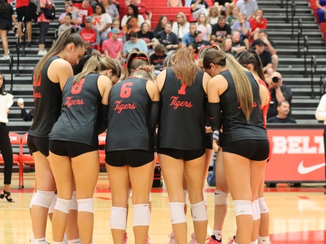 Belton Volleyball District Opener-Character Shines Through 