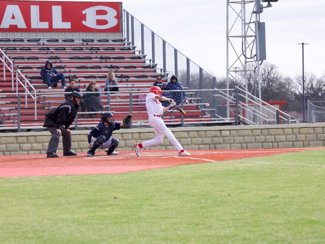 Tigers Beat Waco 4-1, Clinch Playoff Berth