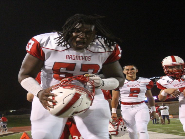 Odessa High downs Lubbock Monterey 28-24 for first win since 2015